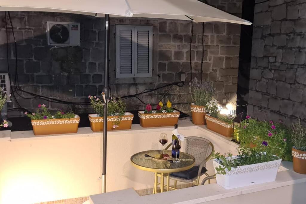 Diva 1,Stylish Old Town Studio Apartment Near Beach Σπλιτ Εξωτερικό φωτογραφία