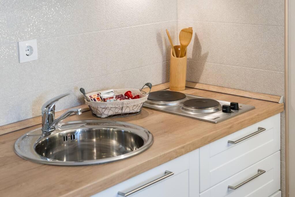 Diva 1,Stylish Old Town Studio Apartment Near Beach Σπλιτ Εξωτερικό φωτογραφία