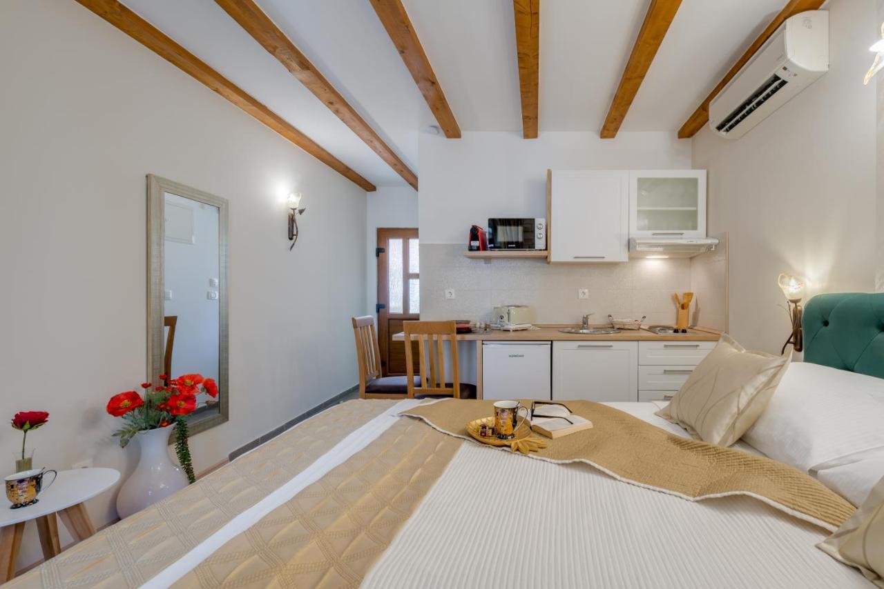 Diva 1,Stylish Old Town Studio Apartment Near Beach Σπλιτ Εξωτερικό φωτογραφία